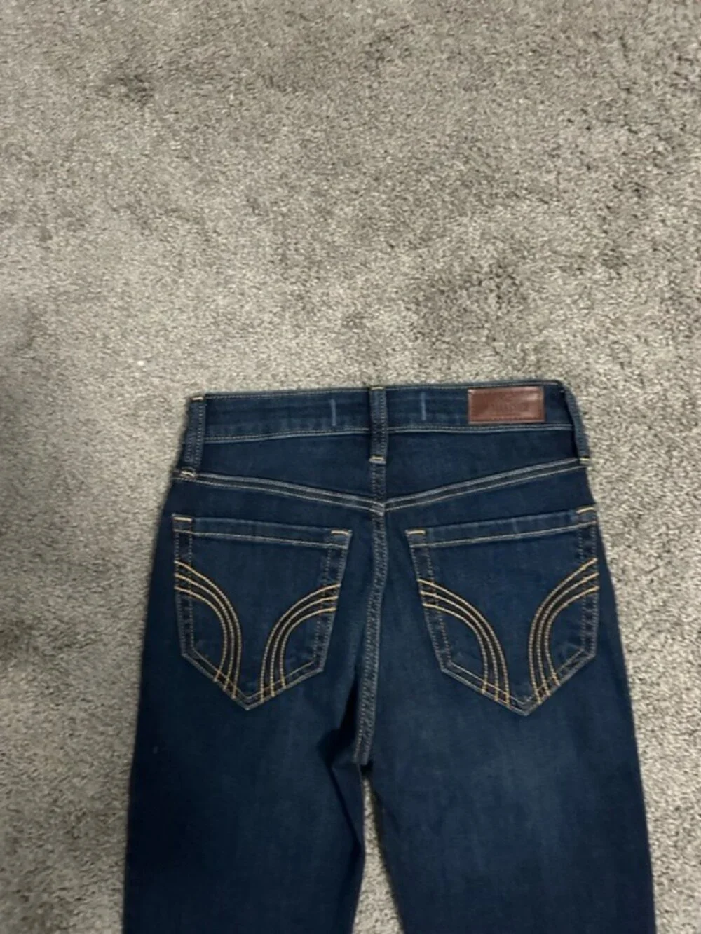 Hollister High Rise Flare Jeans Dark Wash Y2K Retro Size 26R Boho Chic - Picture 5 of 10